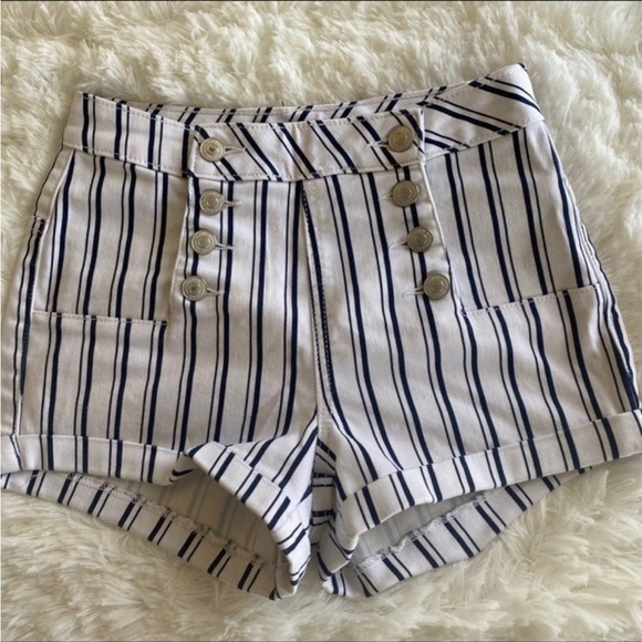 Shorts Bundle - Picture 3 of 9